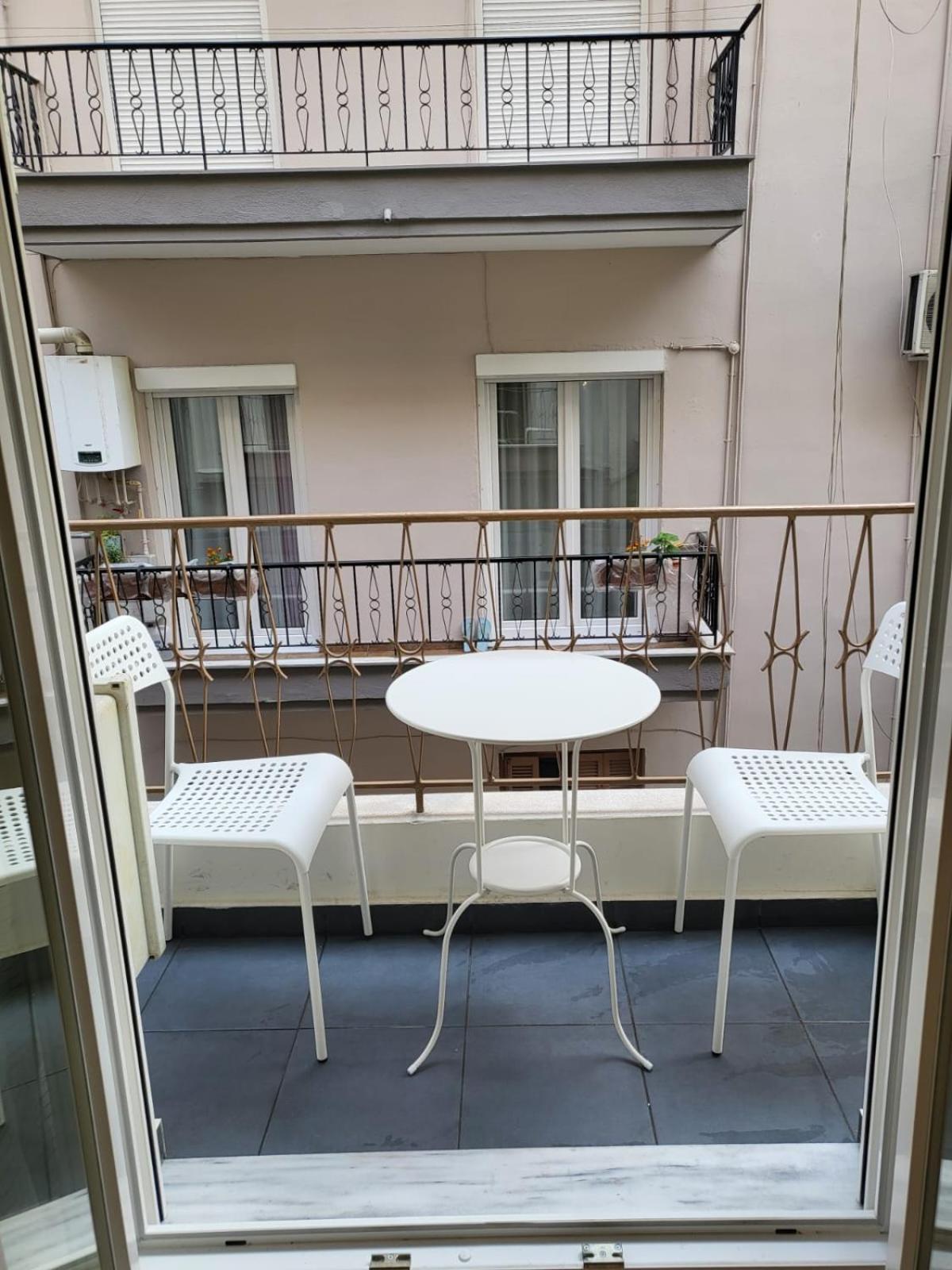 Galeriya Apartment Thessaloniki Exterior photo